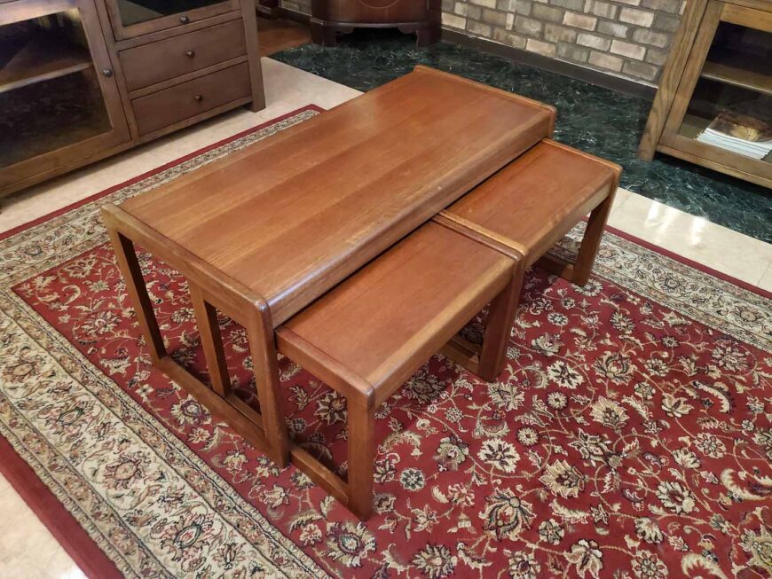 チーク　Coffee Table & 2 Side Tables