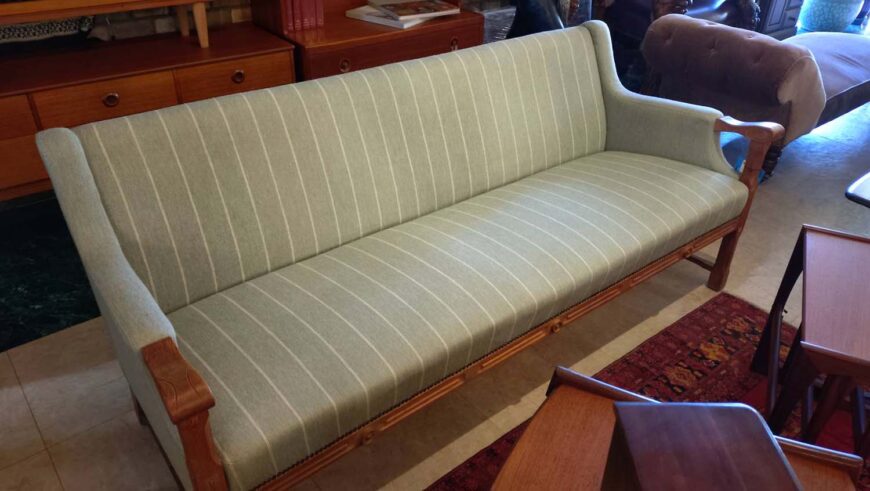 3seater 布張りソファー