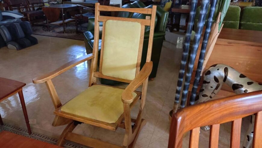 ロッキングチェアー