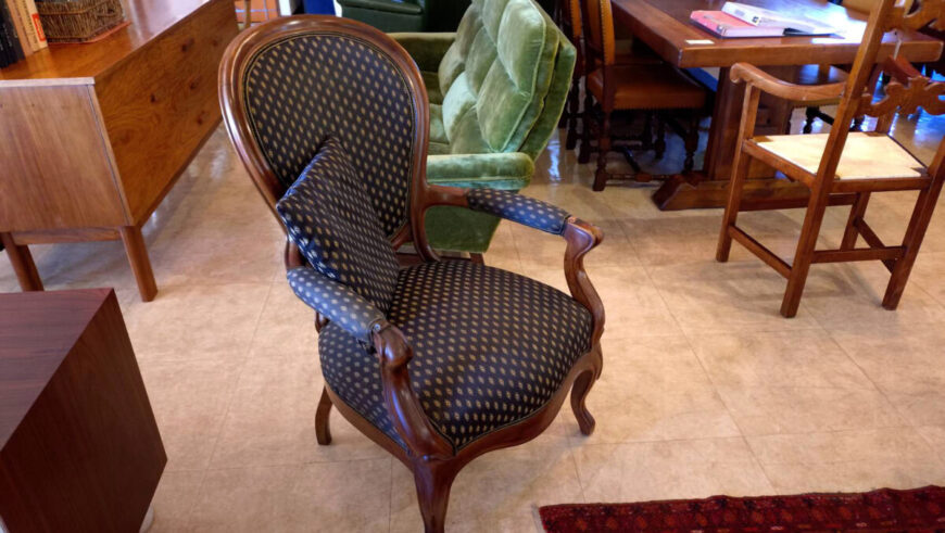 ルイ15世スタイル アームチェアー