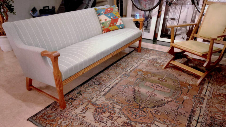 3seater 布張りソファー