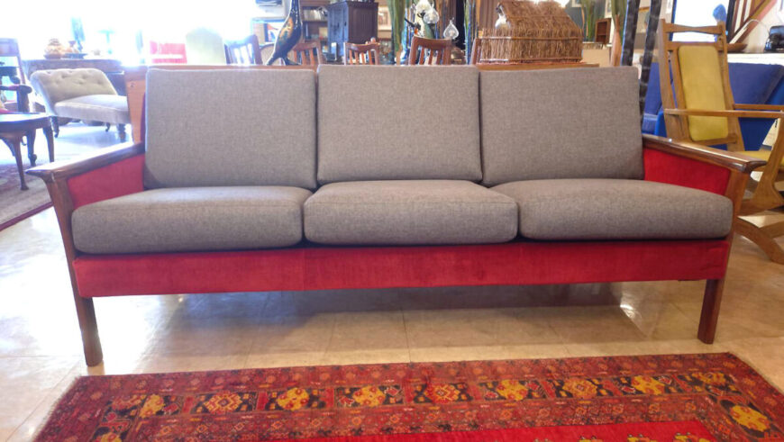3seater 布張りソファー